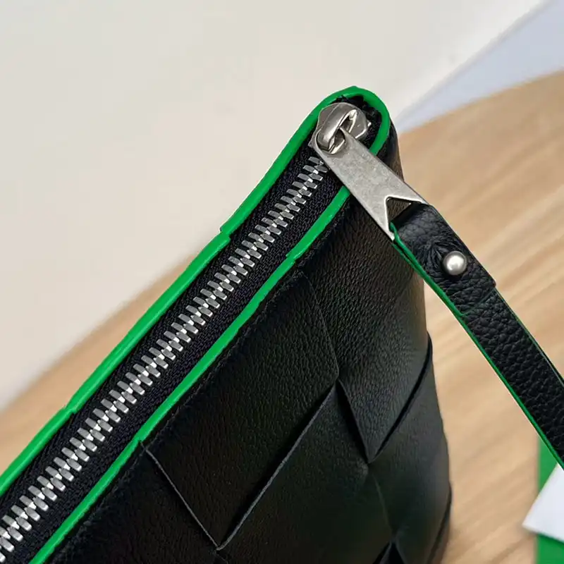 b0tt*ga Ven*ta bags 2409sf0017