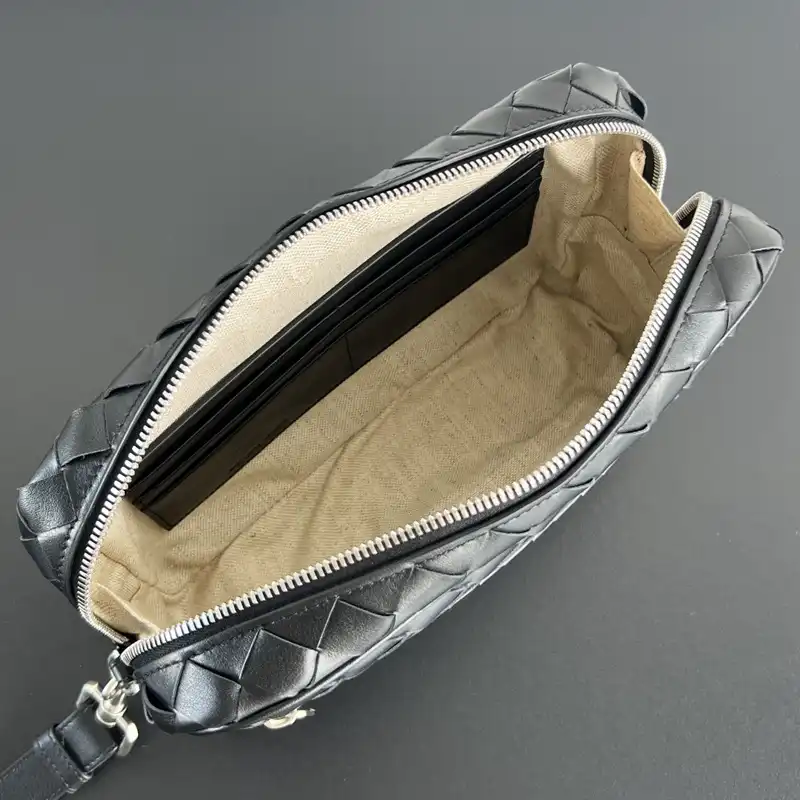 b0tt*ga Ven*ta bags 2409sf0021