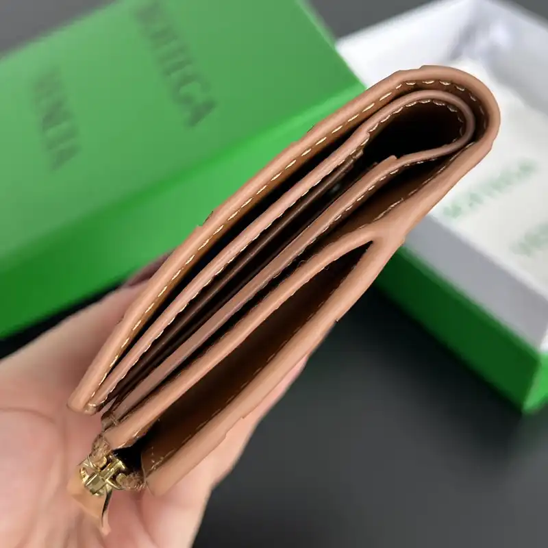 b0tt*ga Ven*ta bags 2409sf0037