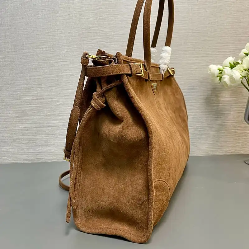 Pra*a bags 2409ya0017