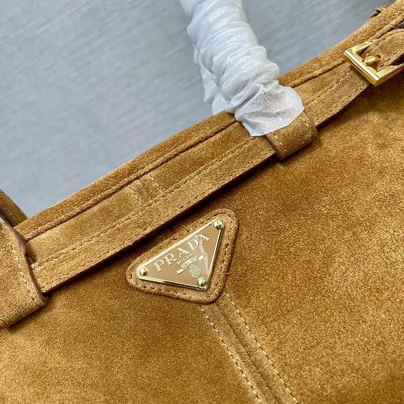 Pra*a bags 2410ya0087