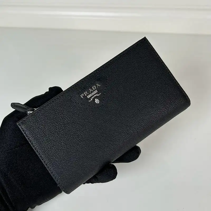 Pra*a bags 2411ya0009