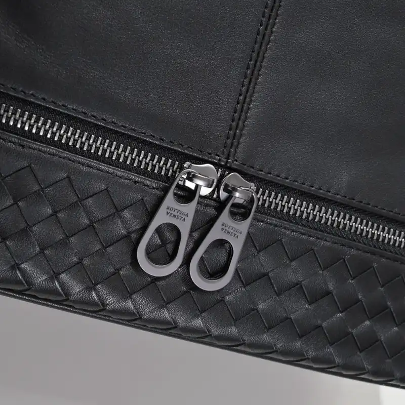 b0tt*ga Ven*ta bags 2411ya0051