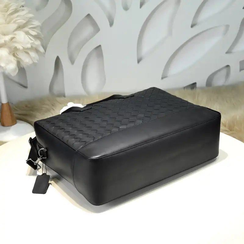 b0tt*ga Ven*ta bags 2411ya0062