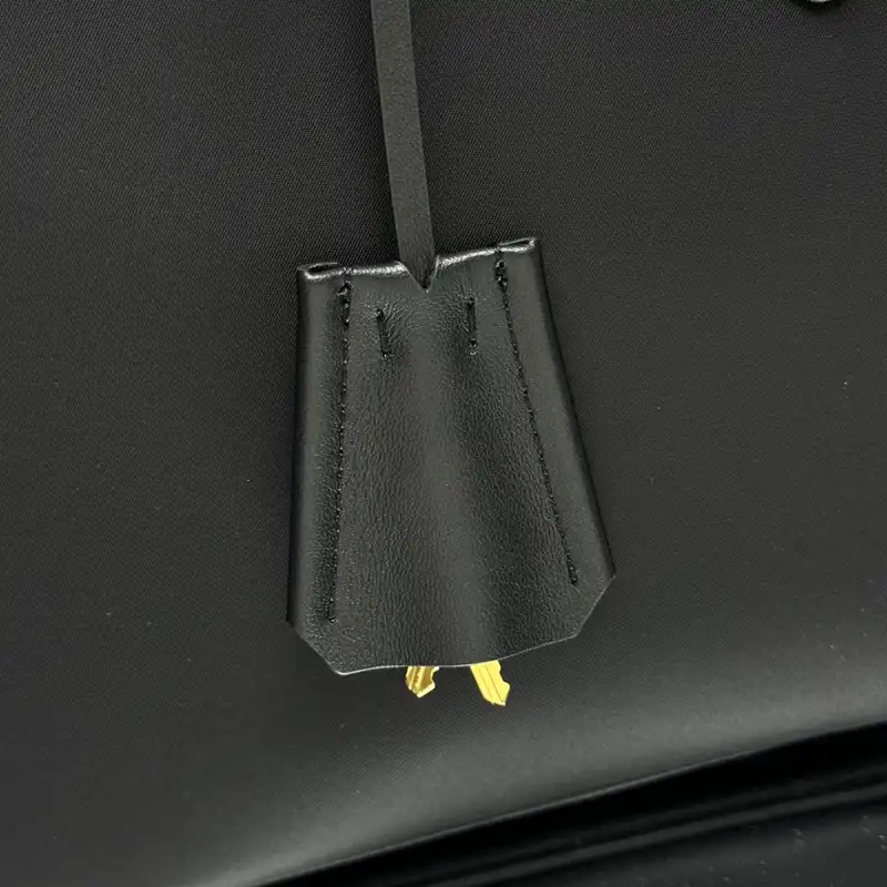 Pra*a bags 2411ya0105