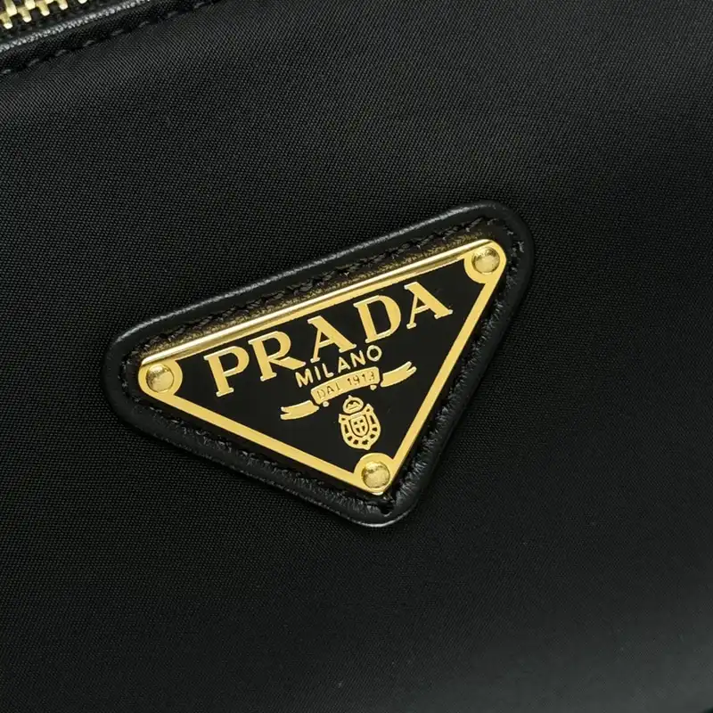 Pra*a bags 2411ya0107