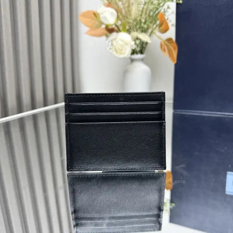 Pra*a bags 2411ya0125