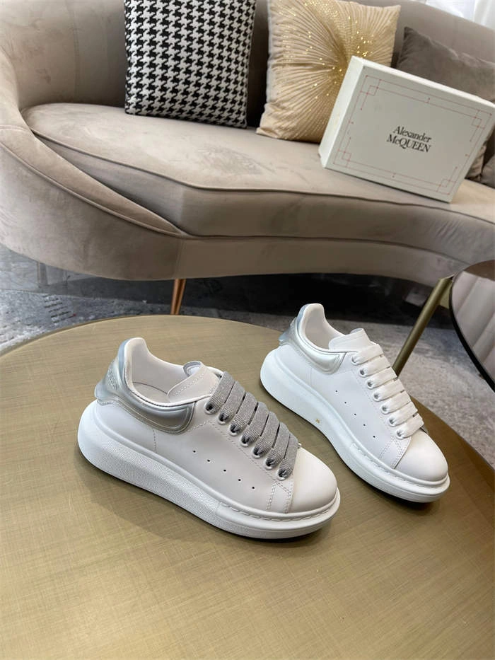 popular a1exa*der Mcqv*en oversized 2575