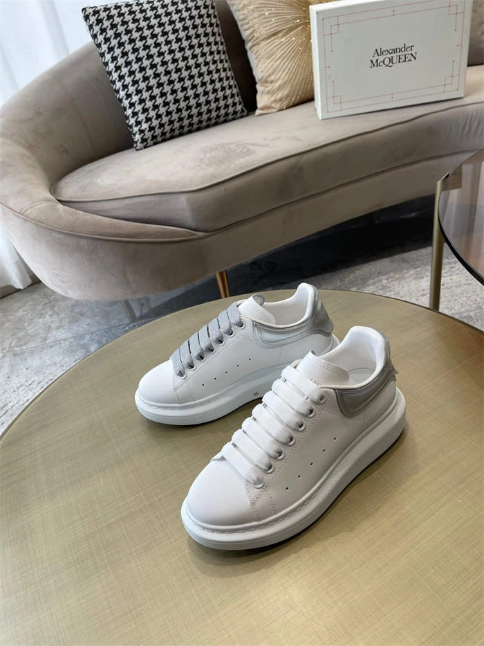 popular a1exa*der Mcqv*en oversized 2575