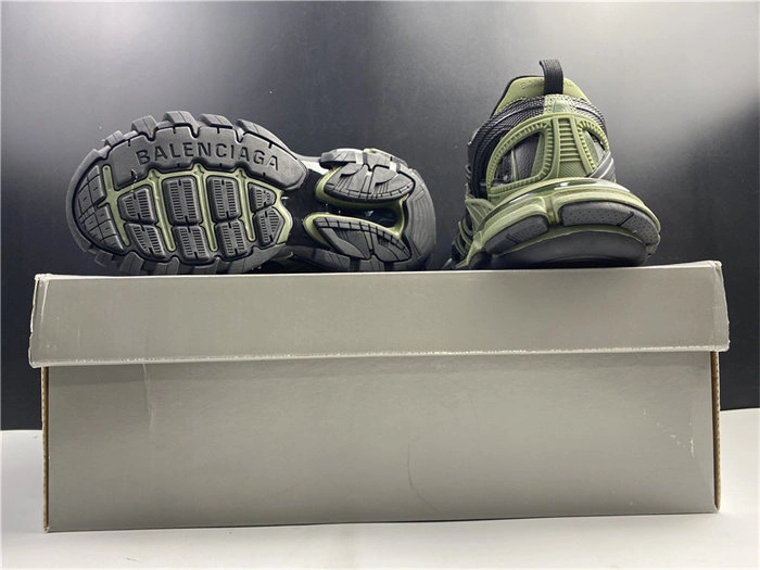 Efficient BLCG Track.2 Khaki  568614 W3AE1 4520