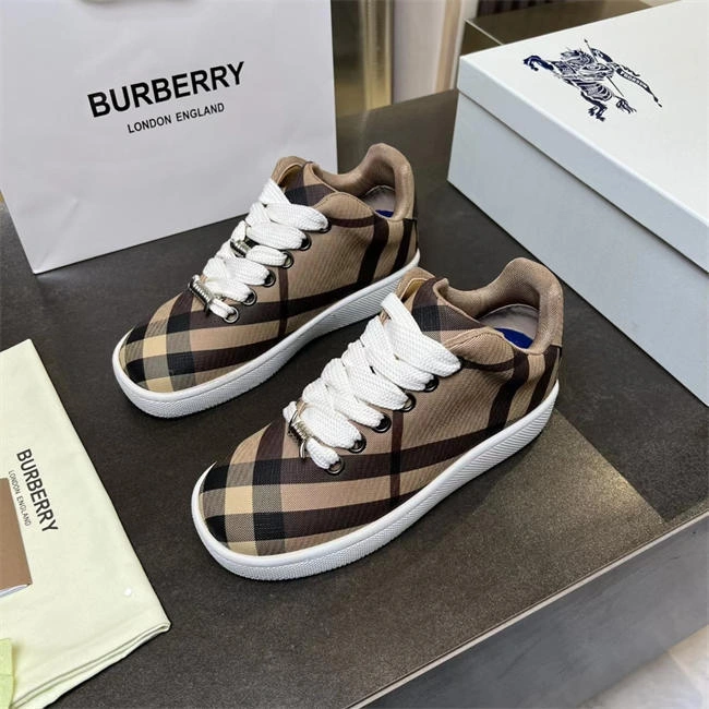 Bv*b*rry sneaker allseason 2610