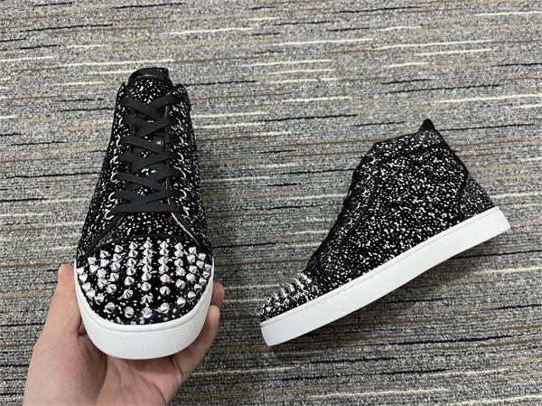 comfortfit Chr1st1an louboutin 2709