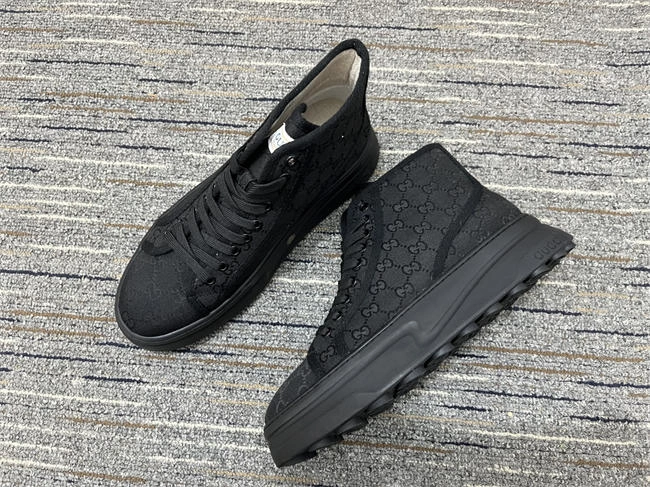 G*u*i high top sneaker efficient 213