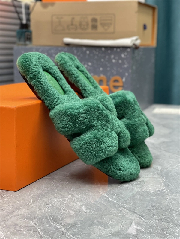 H Slipper Bright 2313