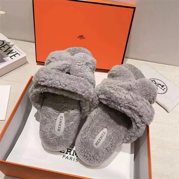 Efficient H Slipper 2380