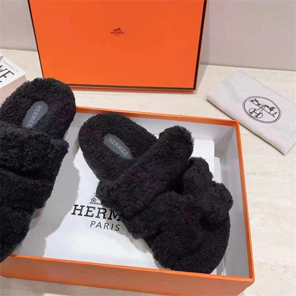 Efficient H Slipper 2380