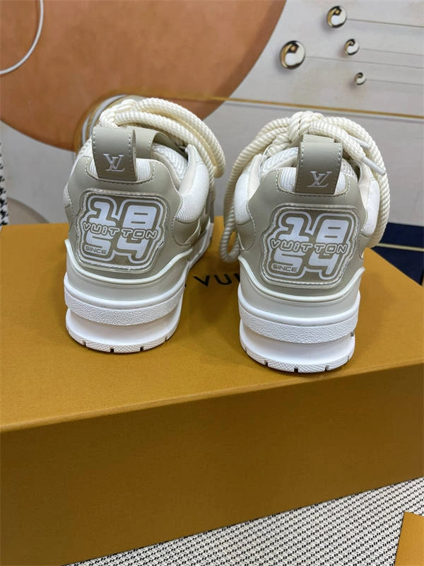 LV SunProtective 1750