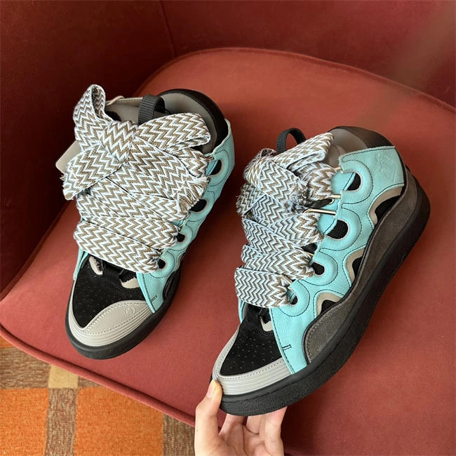 Lightweight Lanvon Curb Sneaker 912