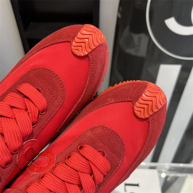 vibrant L0ew* sneaker 2478