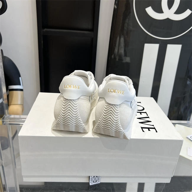 Soft Loewe Sneaker 2477