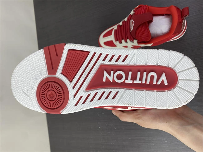 modern l0vis Vvtt0n 1749