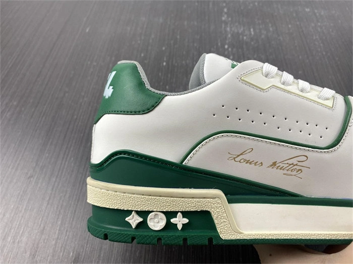 Luis Vitton LV Trainer Sneaker Low White Green 1A54HM FashionForward 1706