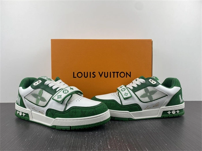 Luis Vitton Trainer Green 1A98V Contemporary 2148