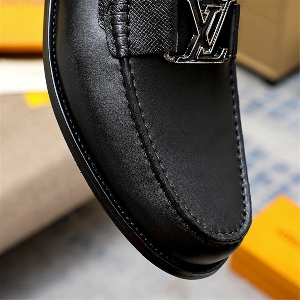 S*pportive lv loafer 1898