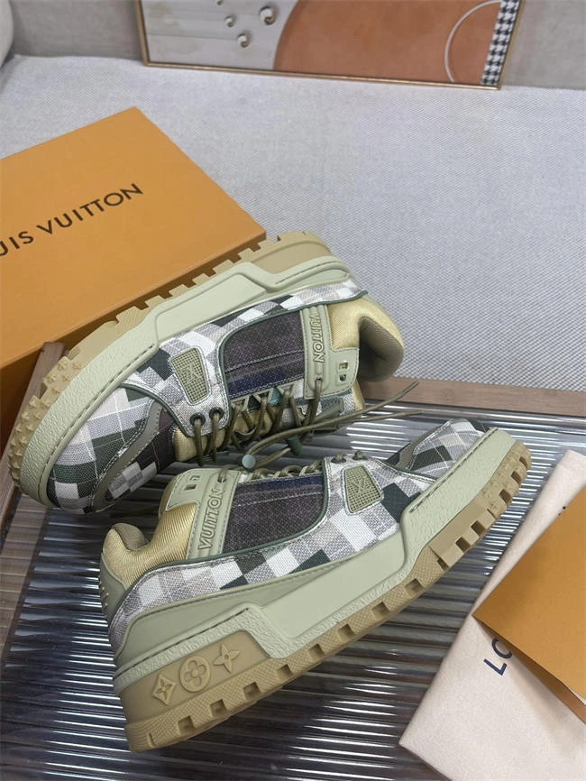 Lv Trainer Sneaker HighQuality 2104