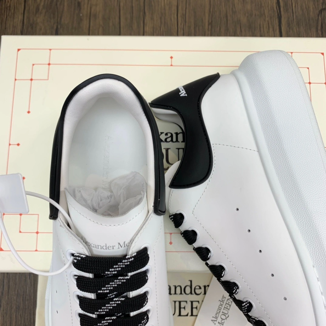 EyeCatching McQuen White Black Laces 621056WHXMT 2498