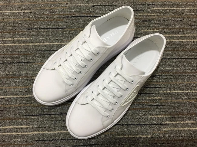 Prada Leather Sneaker MultiPurpose 3325