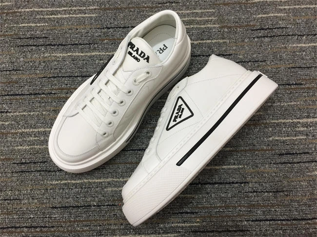 Prada Leather Sneaker Premium 3323