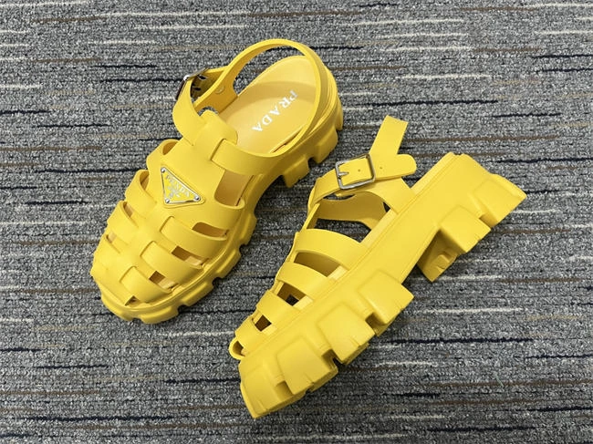 Stylish Prada Slipper 3350