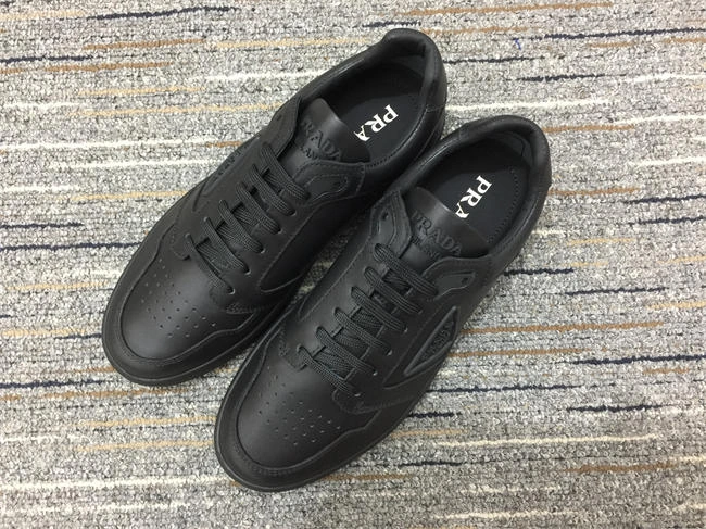 Pra*a sneaker relaxedfit 3375