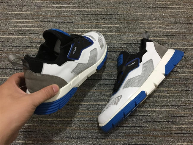 Prada Sneaker Snug 3379