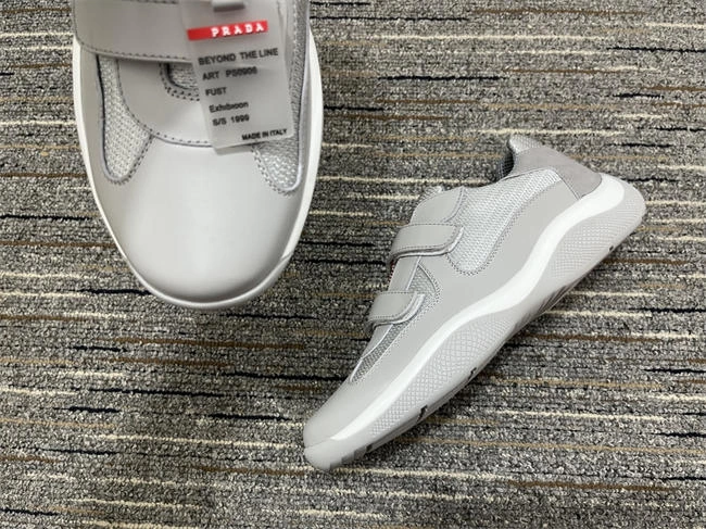 practical Pra*a sneaker 3360